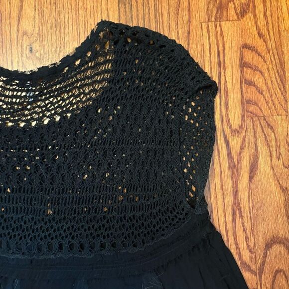 FREE PEOPLE Black Crochet Knit Top with Sheer Chiffon Hem – Size L - Picture 5 of 5